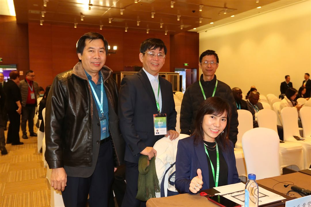 LHU trình bày chiến lược đào tạo nhân lực tiếng Trung tại Đại hội Tiếng Trung Thế giới 2025